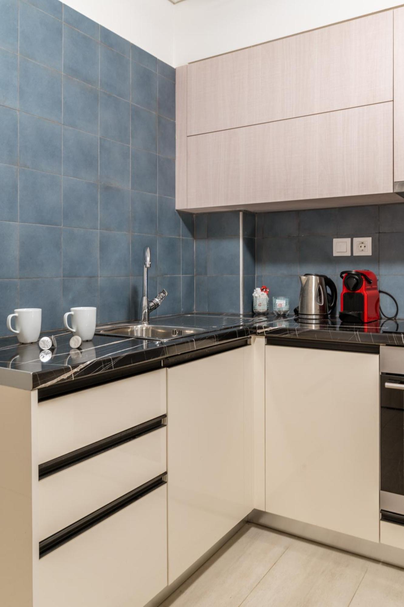 Elvita Apartments 4 Atina Dış mekan fotoğraf